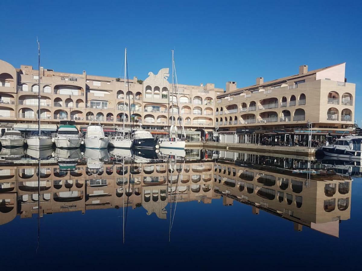 Residence Port Hyeres Les Palmiers Exterior photo