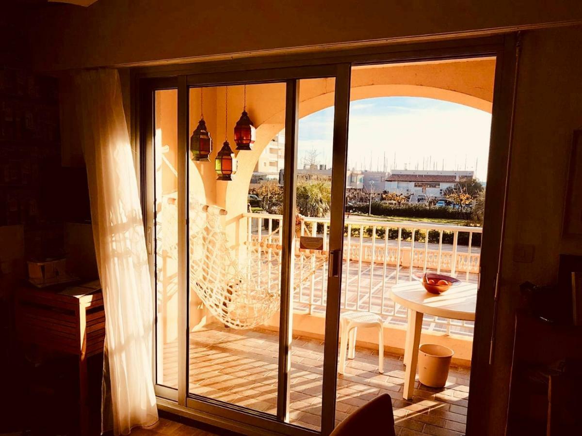 Residence Port Hyeres Les Palmiers Exterior photo